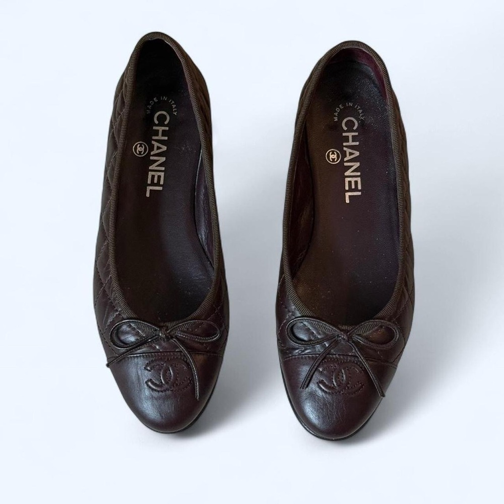 Vintage Chanel Brown Quilted Leather Flats